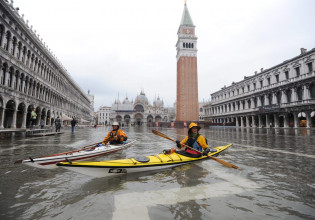 Η κλιματική αλλαγή απειλεί να μετατρέψει τη Βενετία σε χαμένη Ατλαντίδα