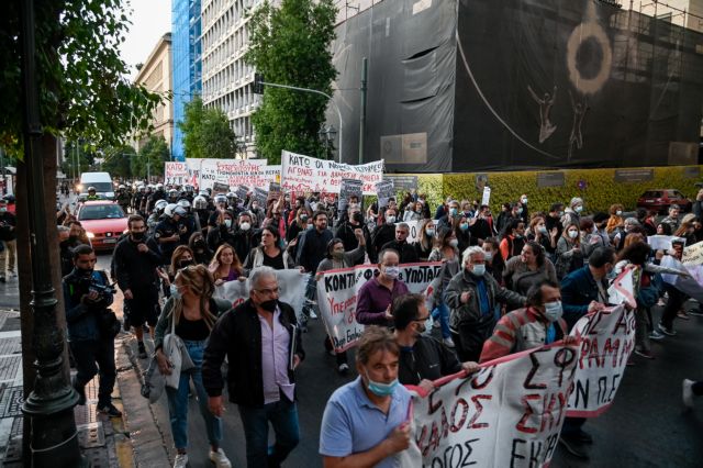 ΚΚΕ για απεργία εκπαιδευτικών – «Το δίκιο είναι με το μέρος εκείνων που παλεύουν ενάντια σε έναν νόμο άδικο»