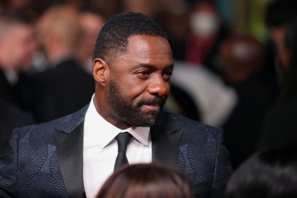 Ο Ίντρις Έλμπα απαντά – Θα είναι τελικά ο επόμενος Τζειμς Μποντ;