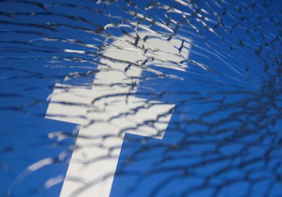 Facebook – Ποια είναι η αιτία του blackout – «Δεν μπορούμε καν να ελέγξουμε αν έγινε διαρροή δεδομένων»