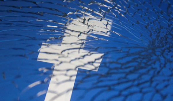 Facebook – Ποια είναι η αιτία του blackout – «Δεν μπορούμε καν να ελέγξουμε αν έγινε διαρροή δεδομένων»