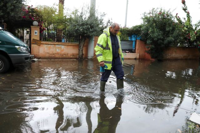 «Η Αττική άντεξε» – Η ανακοίνωση της Περιφέρειας για τις πλημμύρες