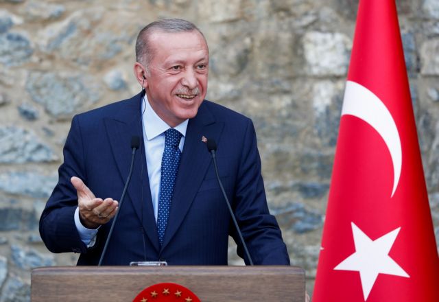 Ερντογάν – Αύξησε τον μισθό του κατά 14%