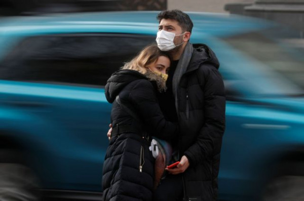 Κοροναϊός – Το τέταρτο κύμα «χτυπά» την Ευρώπη – Χαμηλά ποσοστά εμβολιασμού και αδύναμα συστήματα υγείας δοκιμάζουν τις αντοχές των κρατών