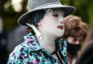 Επίθεση με βιτριόλι – «Παραμένει αμετανόητη, δεν πήρα καμία απάντηση», είπε η Ιωάννα