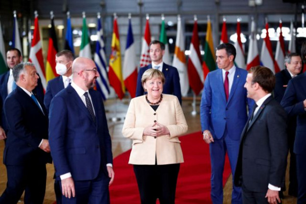 ΕΕ – Οι σύνοδοι κορυφής των 27 «χωρίς την Άνγκελα είναι σαν το Παρίσι χωρίς τον Πύργο του Άιφελ