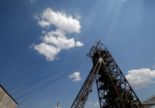Νότια Αφρική – Πυρκαγιά σε αγωγό πετρελαίου με τρεις νεκρούς