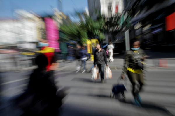 Κοροναϊός – Πού εντοπίζονται τα 4.165 κρούσματα – Δείτε αναλυτικά τον χάρτη της διασποράς