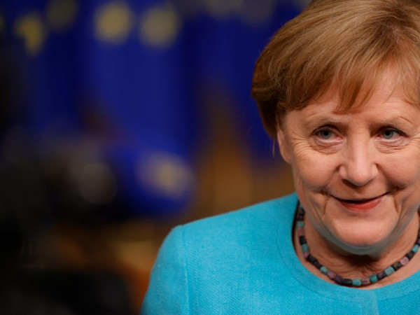 Editorial Ta Nea: Merkel’s departure
