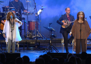 Σπίτι με το MEGA – Δείτε πρώτοι μουσικά αποσπάσματα από την σημερινή εκπομπή