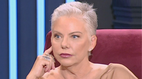 Νανά Παλαιτσάκη – Θετική στον κοροναϊό αν και πλήρως εμβολιασμένη