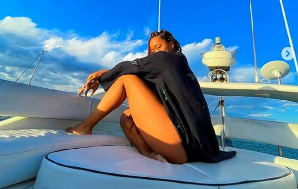 Η Ναόμι Οσάκα διαφημίζει την Ελλάδα