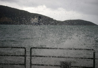 Κακοκαιρία «Μπάλλος» – Προβλήματα στις ακτοπλοϊκές συγκοινωνίες λόγω ισχυρών ανέμων