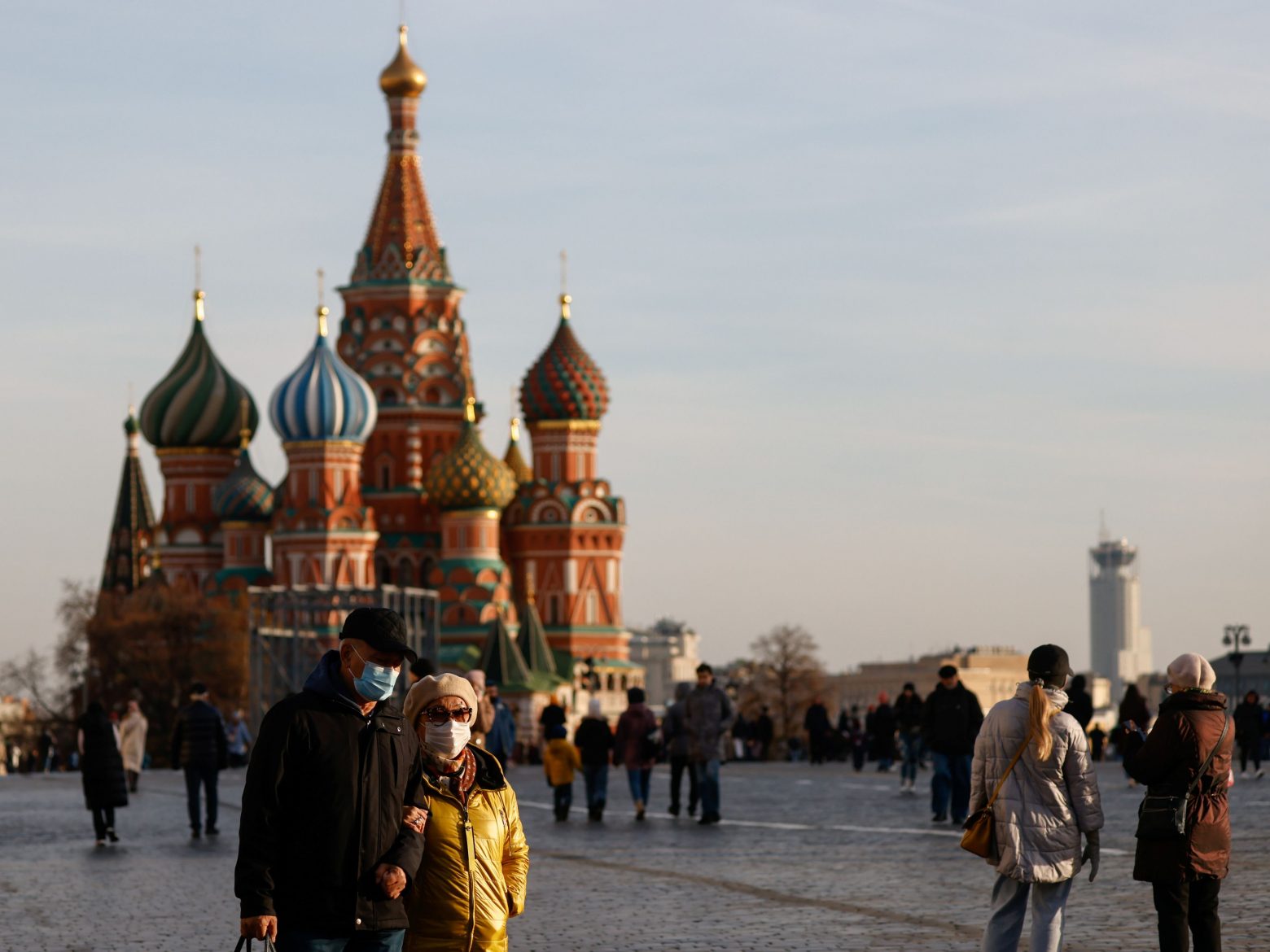 Ρωσία - «Σαρώνει» ο κοροναϊός, νέα αρνητικά ρεκόρ θανάτων και κρουσμάτων - Από σήμερα περιορισμοί στη Μόσχα