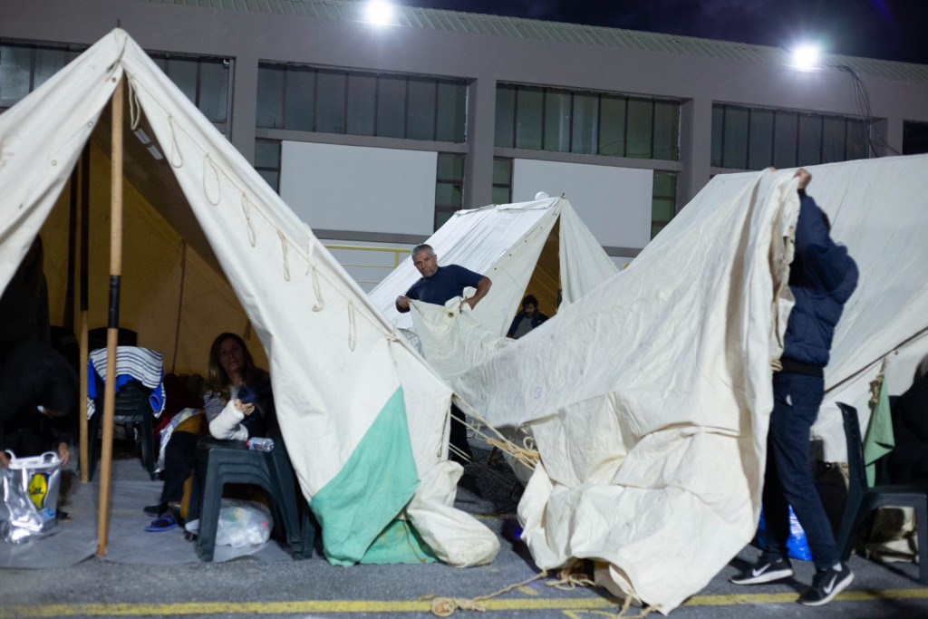 Κρήτη – Συναγερμός για επιτήδειους που προσπαθούν να εκμεταλλευτούν τον πόνο των σεισμόπληκτων