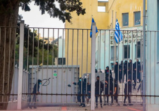 Θεσσαλονίκη – Στη δημοσιότητα συνομιλίες και φωτογραφίες από τις φασιστικές επιθέσεις