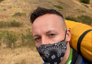 Τόμας Χρόμιακ – Ο ταξιδιώτης της πανδημίας