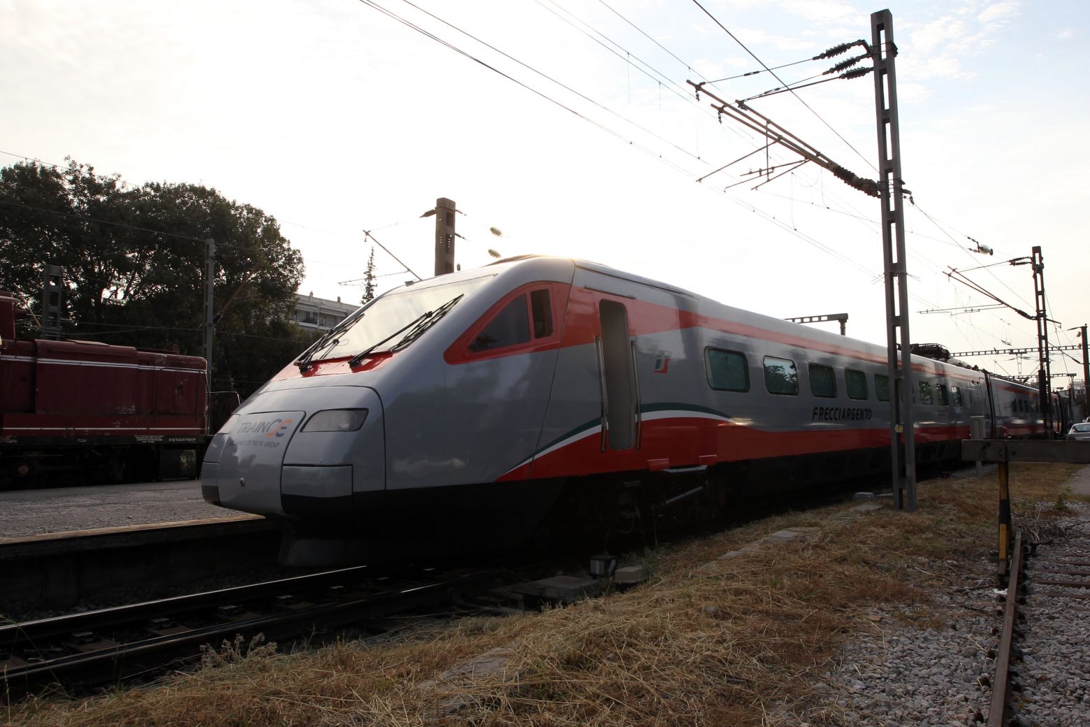 Αθήνα - Θεσσαλονίκη - Πότε θα γίνει το πρώτο δρομολόγιο με τα τρένα υψηλής ταχύτητας - Θα πιάνουν τα 160 χιλιόμετρα