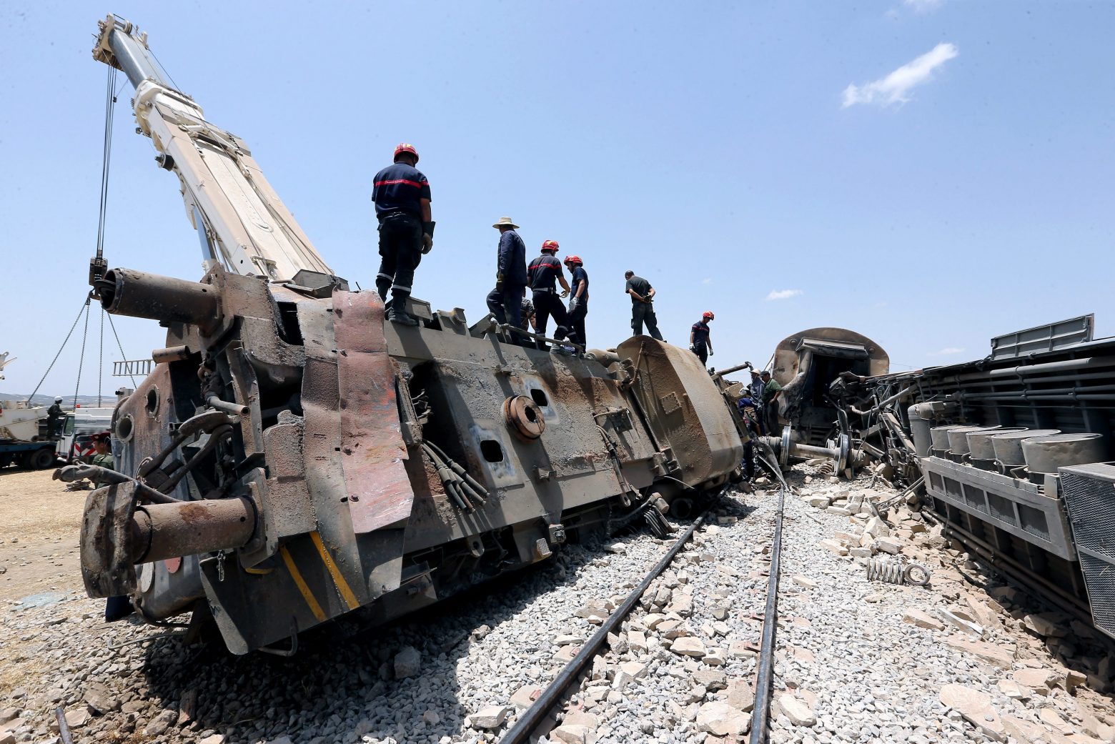 Τυνησία - Τρένα συγκρούστηκαν στην Τύνιδα - Τουλάχιστον 30 τραυματίες