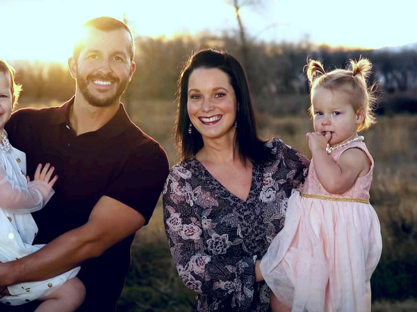 Κρις Γουότς – Πα-τέρας που στραγγάλισε την γυναίκα και τις δύο κόρες του