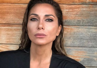 Δέσποινα Βανδή – Σε κρητικό γλέντι μαζί με τον Βασίλη Μπισμπίκη