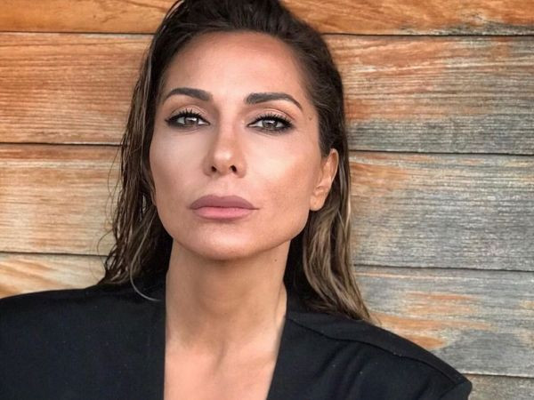 Δέσποινα Βανδή – Σε κρητικό γλέντι μαζί με τον Βασίλη Μπισμπίκη