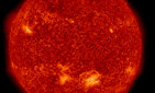 Ηλιακή καταιγίδα θα χτυπήσει τις επόμενες ώρες τη Γη – Τι λένε επιστήμονες