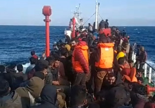 Εφιάλτης για 400 πρόσφυγες στο Αιγαίο – Σε ελληνικό λιμάνι θα δέσει το πλοίο