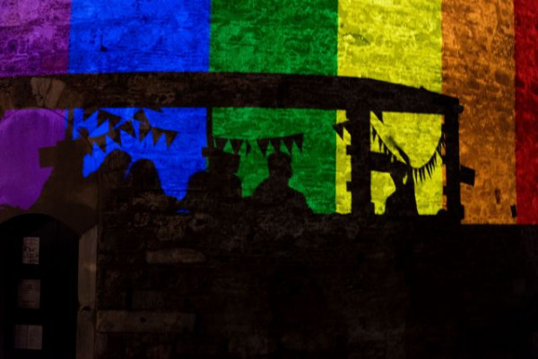 Ισπανία – 19χρονη πήγε σε νοσοκομείο και διαγνώστηκε με… ομοφυλοφιλία