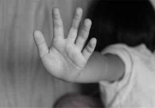 Βιασμός 8χρονης στη Ρόδο – Σοκ από τις αποκαλύψεις – Τι λέει η πρόεδρος του ιδρύματος που φιλοξενείται το παιδί