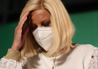 Φώφη Γεννηματά – Συνεχίζεται η φαρμακευτική αγωγή – Τα νεότερα για την υγεία της