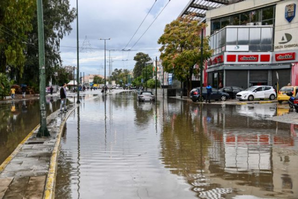 Κακοκαιρία «Μπάλλος» – Πάνω από 1.400 κλήσεις στην Πυροσβεστική