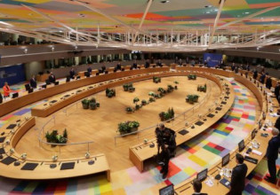 Στις Βρυξέλλες για τη Σύνοδο Κορυφής ο Μητσοτάκης – Ποια θέματα είναι στην ατζέντα