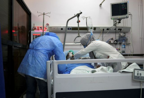 Καταγγελία – Νοσηλευτές κάνουν κανονικά βάρδιες και προσφέρουν υπηρεσίες με 176 ευρώ το μήνα