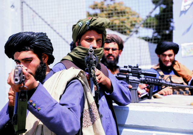 Αφγανιστάν – Από διοικητής σώματος βομβιστών αυτοκτονίας… διευθυντής αστυνομίας