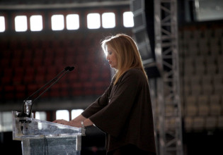 Φώφη Γεννηματά – Την Τετάρτη το τελευταίο «αντίο» – Μεσίστιες οι σημαίες σε όλα τα δημόσια κτίρια