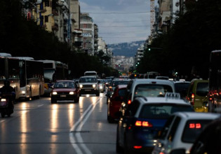 Ο δακτύλιος επέστρεψε, η κίνηση παραμένει – Οι προτάσεις των συγκοινωνιολόγων