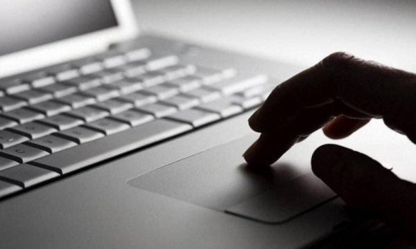 Εκβίαζαν με βίντεο από τις προσωπικές στιγμές του τον δήμαρχο Ωραιοκάστρου