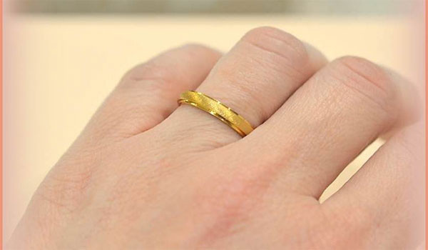 Λάρισα – Πυροσβέστες έσωσαν το δάχτυλο κοπέλας από κολλημένη βέρα