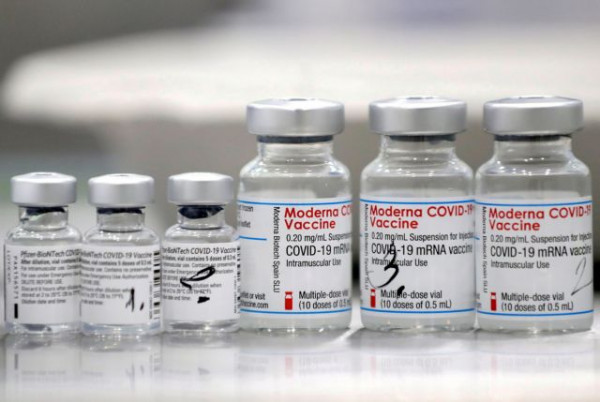 Moderna – Ετοιμάζει δικό της εργοστάσιο στην Αφρική για παραγωγή εμβολίων