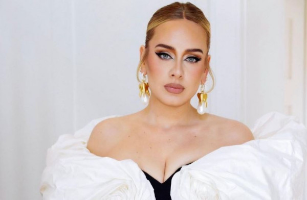 Adele – Ποζάρει για τη βρετανική Vogue και μιλά πρώτη φορά για το διαζύγιό της