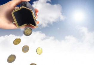 Παίρνουν «φωτιά» και οι τιμές των τροφίμων