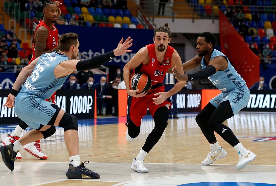 «Καθάρισε» στο τέλος η ΤΣΣΚΑ (77-67)