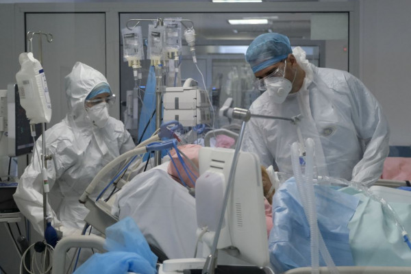 Κοροναϊός – «Καλπάζει» στη βόρεια Ελλάδα η πανδημία – Αγγίζουν το 100% σε πληρότητα τα νοσοκομεία