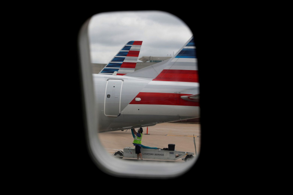 American Airlines – Ακύρωσε πάνω από 1.400 πτήσεις – Έλειπε προσωπικό λόγω της κακοκαιρίας στις ΗΠΑ