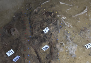 Αρχαιολογική ανασκαφή – Στο φως κτερίσματα και χάλκινα ξίφη