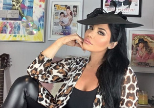 Αννέτ Αρτάνι – Αυτός ο άνθρωπος μου έκοψε τη φωνή, θέλω να την πάρω πίσω