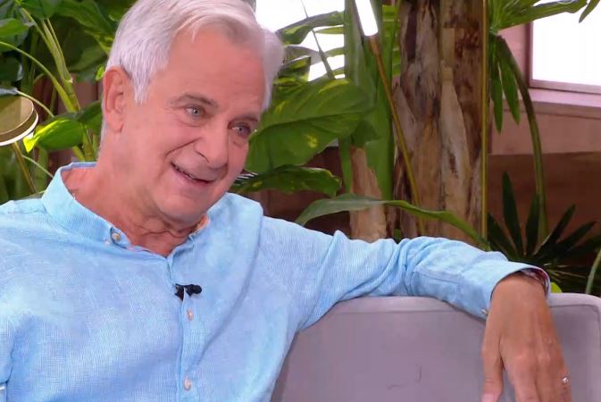 Αλέξανδρος Αντωνόπουλος – Η Κατίνα Παξινού ήταν μια κανονική γιαγιά, έπλεκε, κεντούσε και κάλυπτε τις αταξίες μου