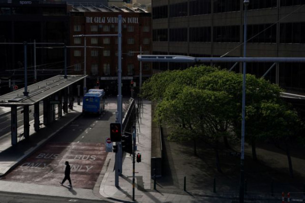 Αυστραλία – 2.355 νέες μολύνσεις κοροναϊού – Συνεχίζεται ο εμβολιασμός του πληθυσμού