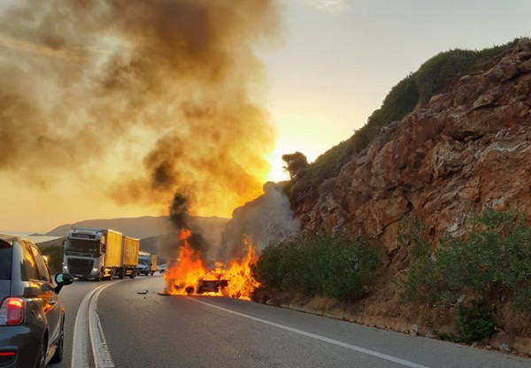 Ρέθυμνο – Παρανάλωμα του πυρός έγινε αυτοκίνητο στον ΒΟΑΚ